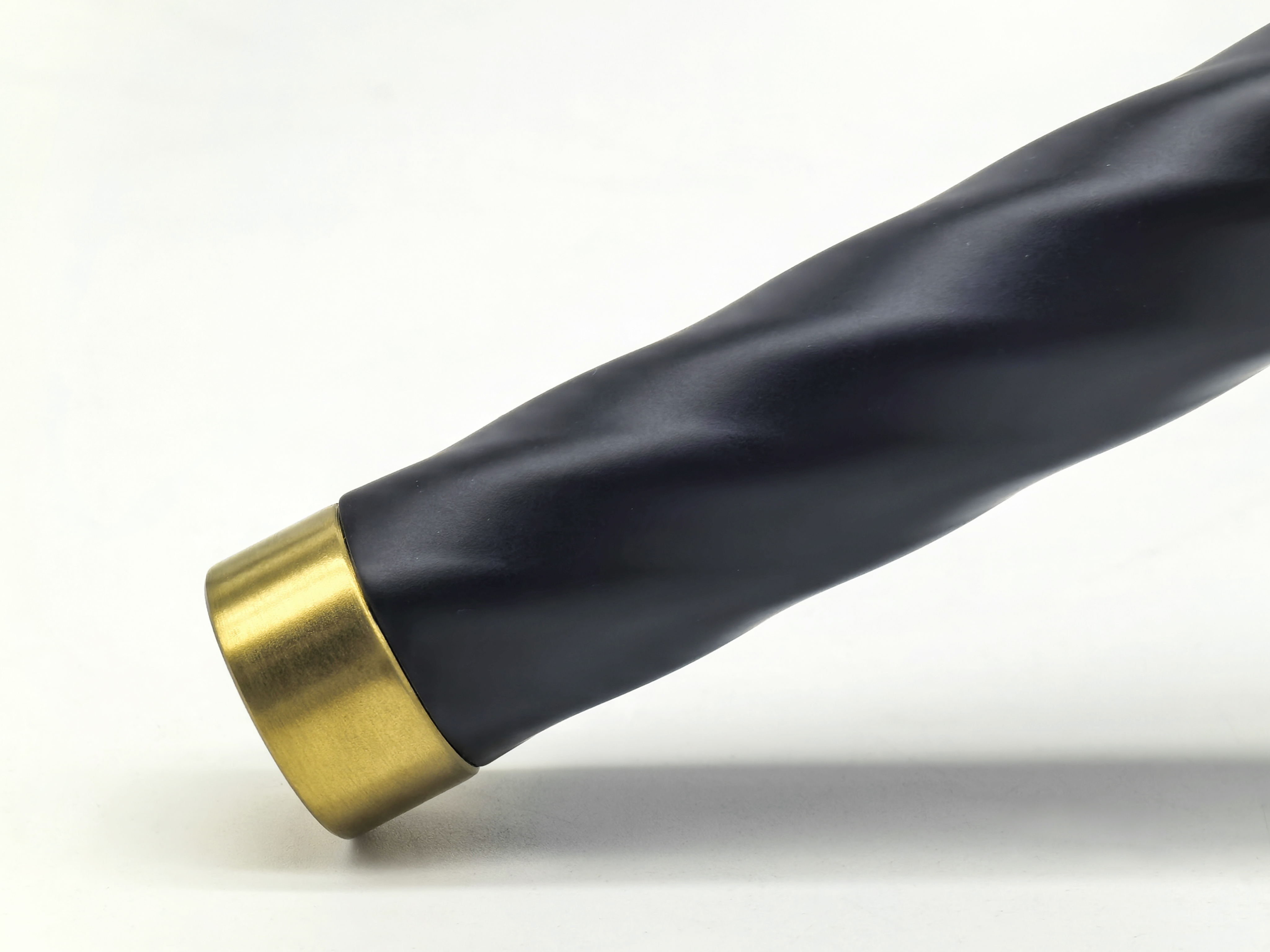 Twist Handle